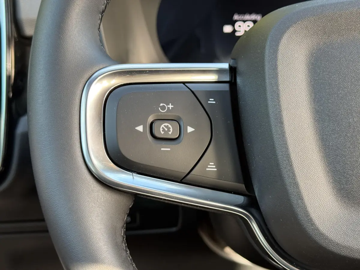 Single Motor Extended Range Plus Europa 82 kWh