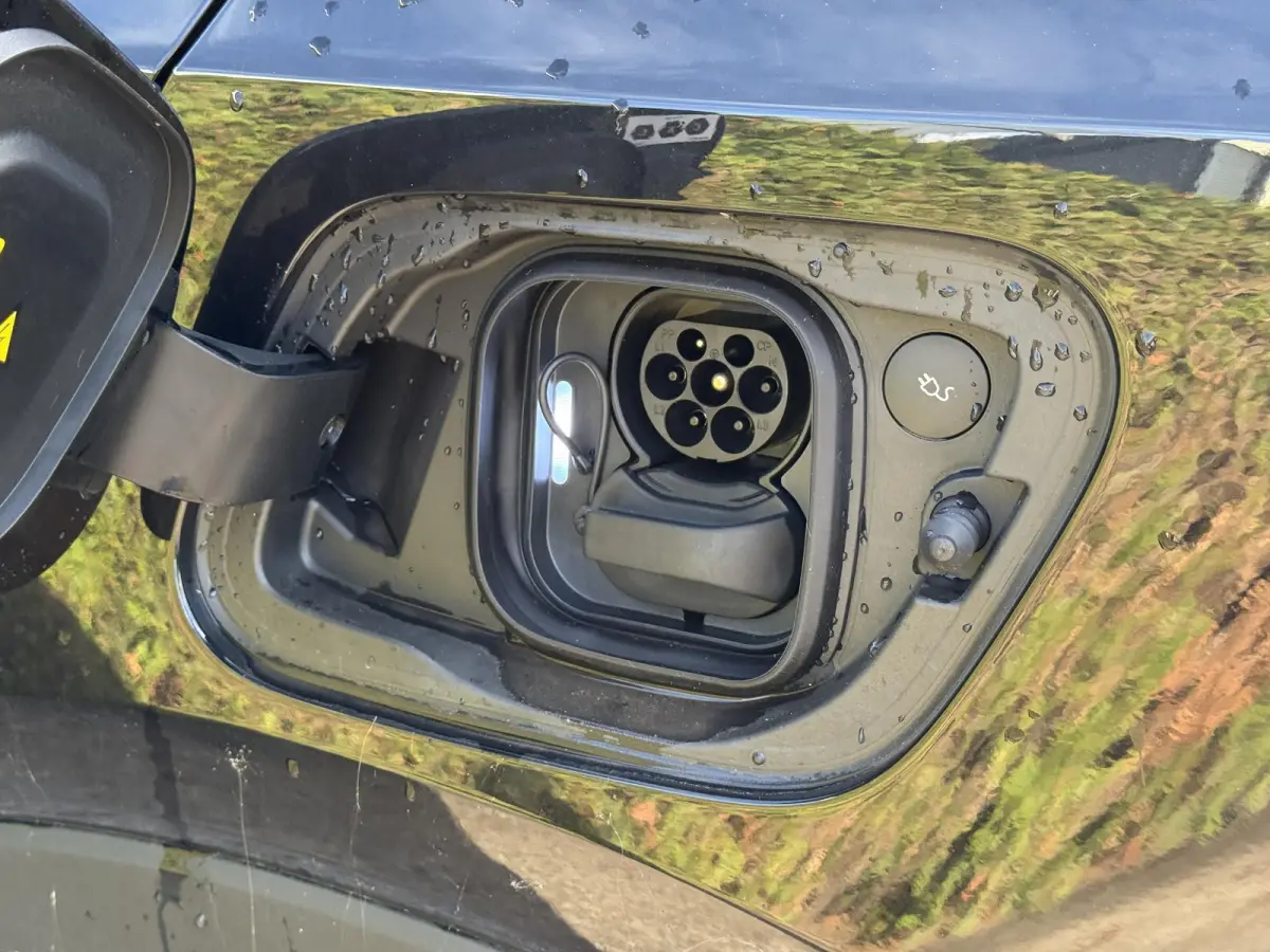 Single Motor Extended Range Plus Europa 82 kWh