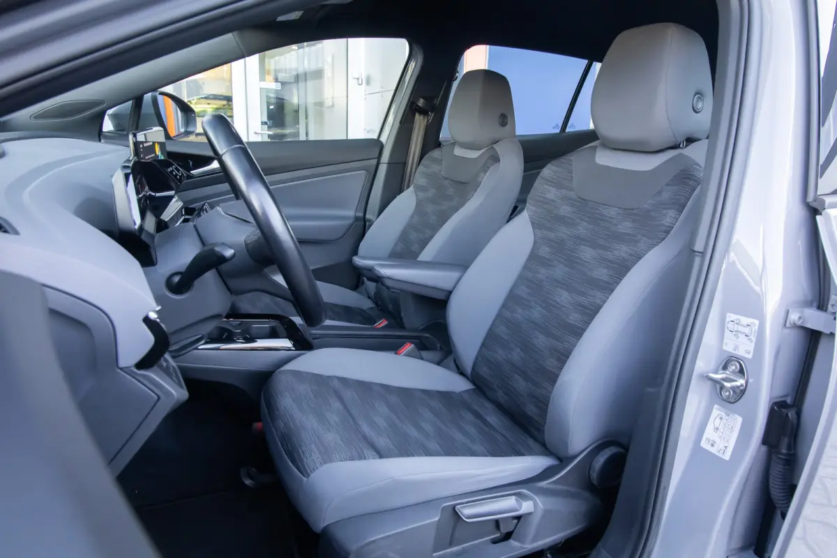Pro 77 kWh | SOH 93%! | Trekhaak | Cruise control adaptief | Apple Carplay/Android Auto | Voorstoelen verwarmd | Parkeersensoren | Apple Carplay/Android Auto|telefoonintegratie premium | Cru