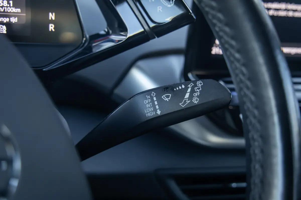 Pro 77 kWh | SOH 93%! | Trekhaak | Cruise control adaptief | Apple Carplay/Android Auto | Voorstoelen verwarmd | Parkeersensoren | Apple Carplay/Android Auto|telefoonintegratie premium | Cru