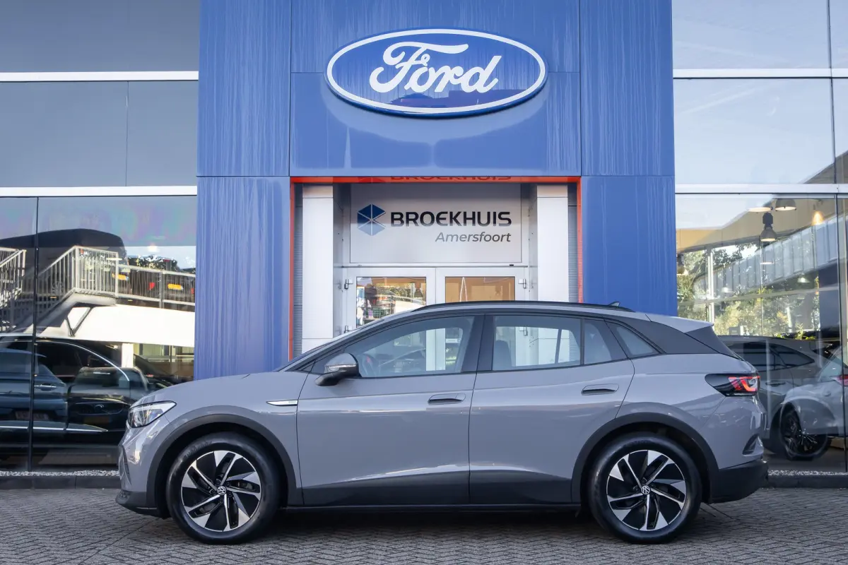 Pro 77 kWh | SOH 93%! | Trekhaak | Cruise control adaptief | Apple Carplay/Android Auto | Voorstoelen verwarmd | Parkeersensoren | Apple Carplay/Android Auto|telefoonintegratie premium | Cru