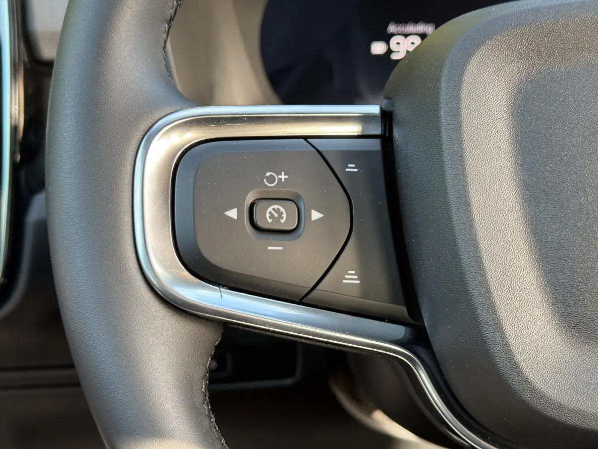 Single Motor Extended Range Plus Europa 82 kWh