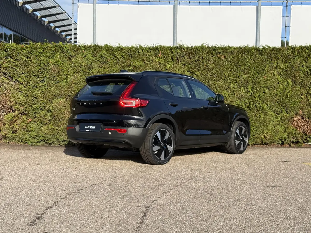 Single Motor Extended Range Plus Europa 82 kWh