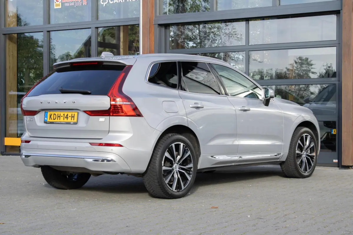 2.0 T6 PHEV AWD Long range Inscription Expression|Pano|Trekhaak|Camera|Harmann Kardon|