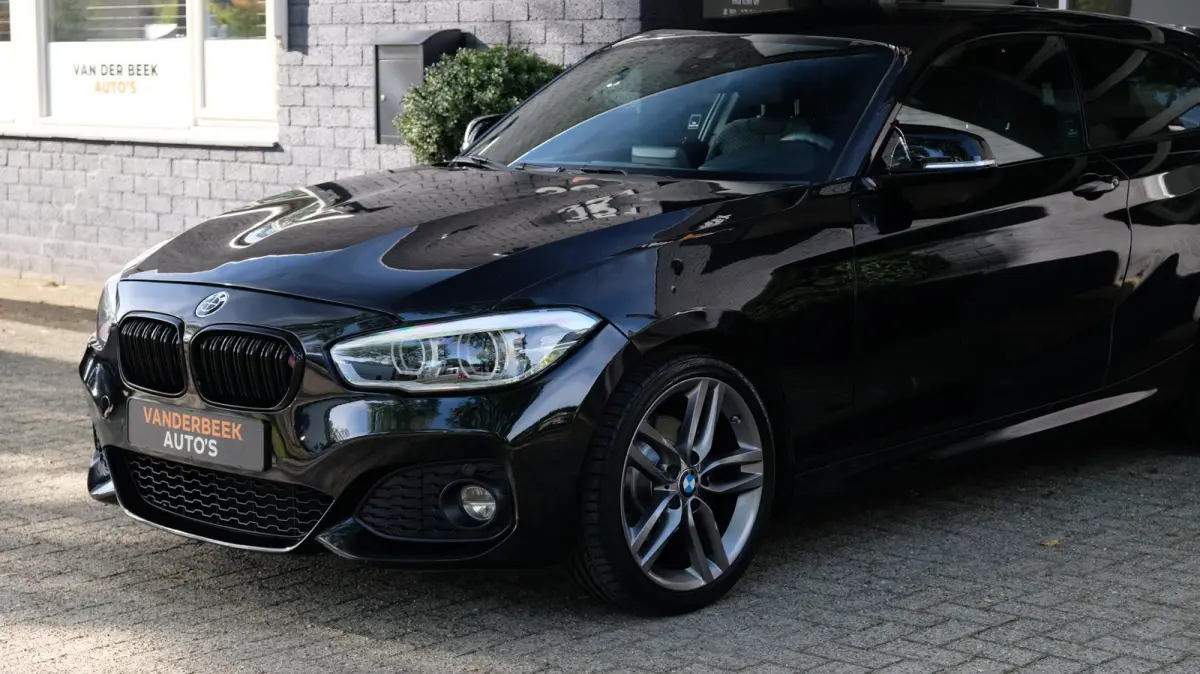 120i Edition M Sport Shadow High Executive