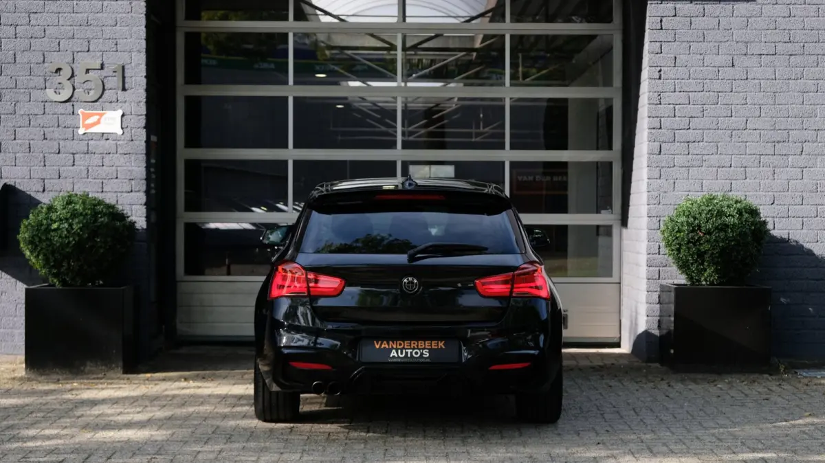 120i Edition M Sport Shadow High Executive