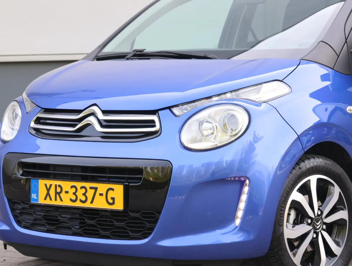 Shine 1.0 e-VTi 72pk | Navigatie | Achteruitrijcamera | Climate Control | Bluetooth | Touchscreen | Radio/MP3 speler met stuurbediening | Donker getint glas | Zuinig en voordelig autorijden!