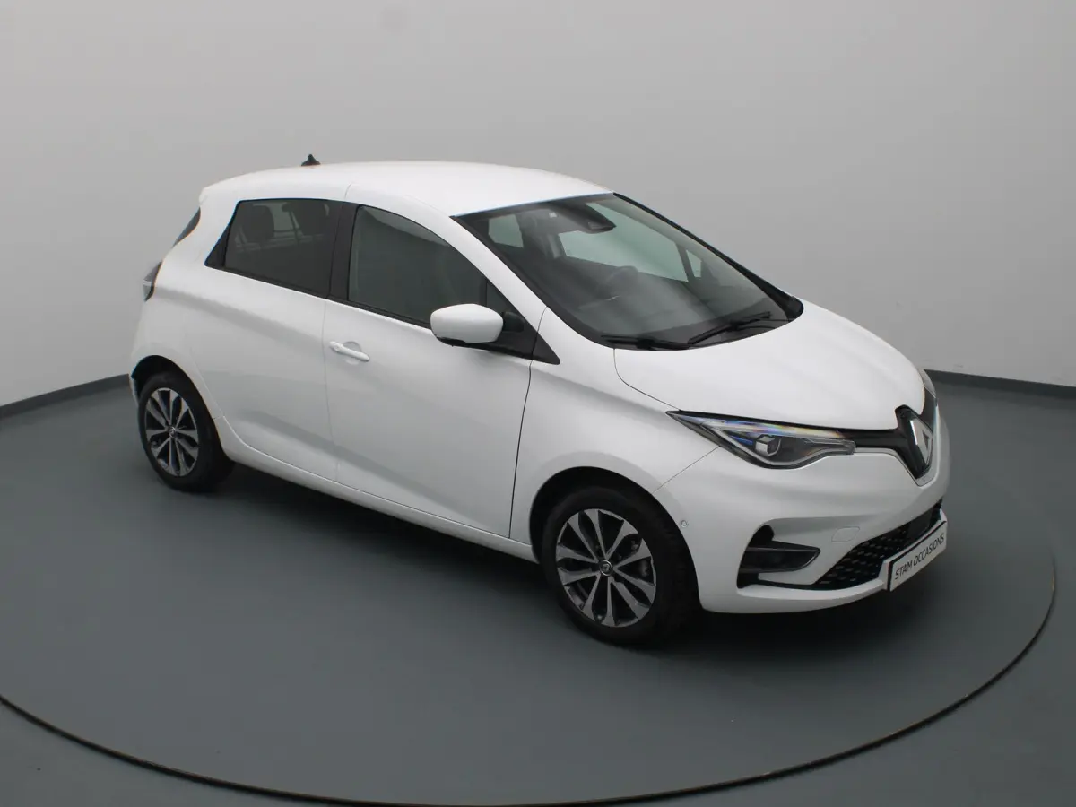 R135 Intens 52 kWh KOOPBATTERIJ Apple Carplay/Android Auto | Climate