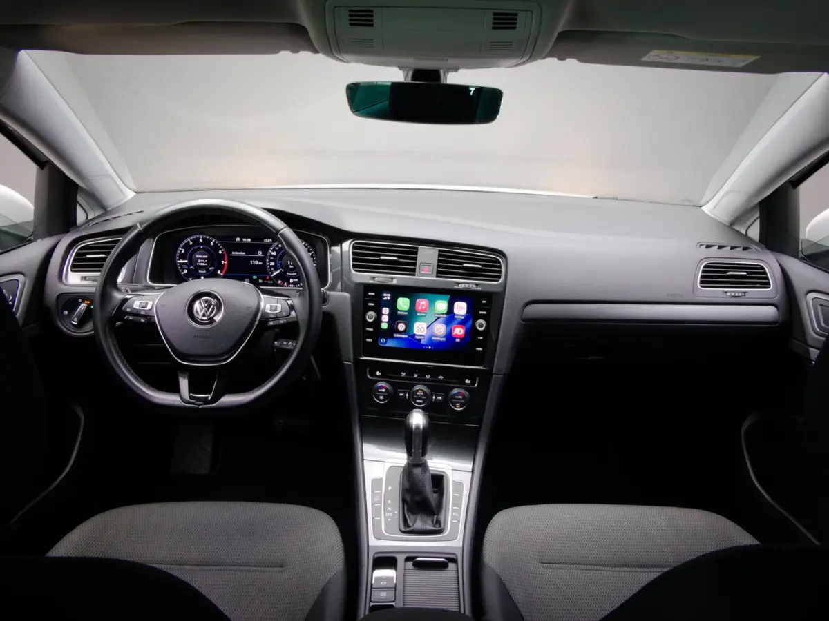 1.4 TSI Comfortline Business (ADAPTIVE CRUISE, APPLE CARPLAY/ANDROID AUTO, DIGITAL COCKPIT, TREKHAAK, PDC)