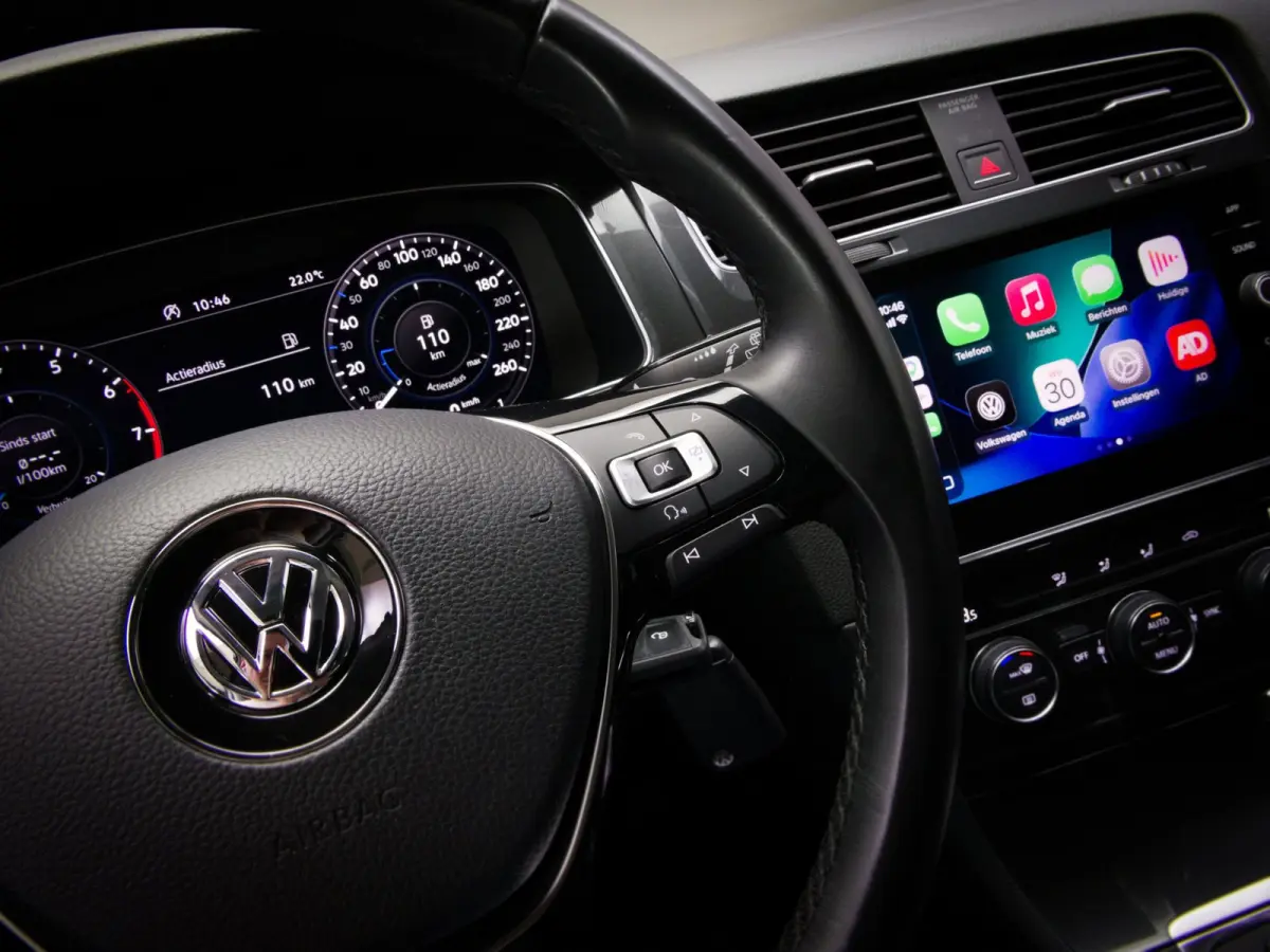 1.4 TSI Comfortline Business (ADAPTIVE CRUISE, APPLE CARPLAY/ANDROID AUTO, DIGITAL COCKPIT, TREKHAAK, PDC)