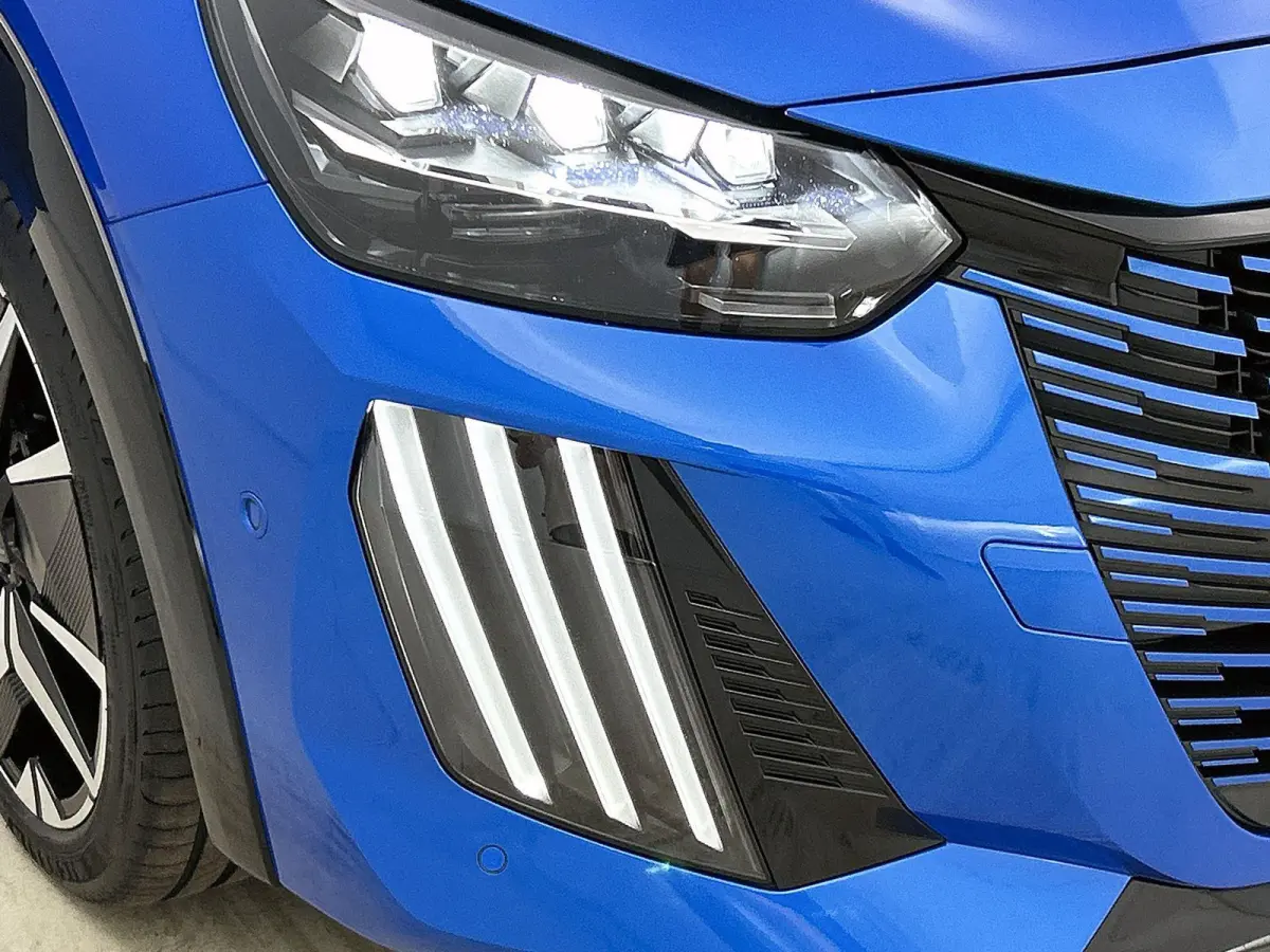GT Hybrid 145pk Automaat | Navigatie | 360° Camera | Climate Control | Adaptieve Cruise Control | Parkeersensoren v+a | Armsteun | Keyless | Full Led koplampen | Dodehoeksensor| Leder/stof 
