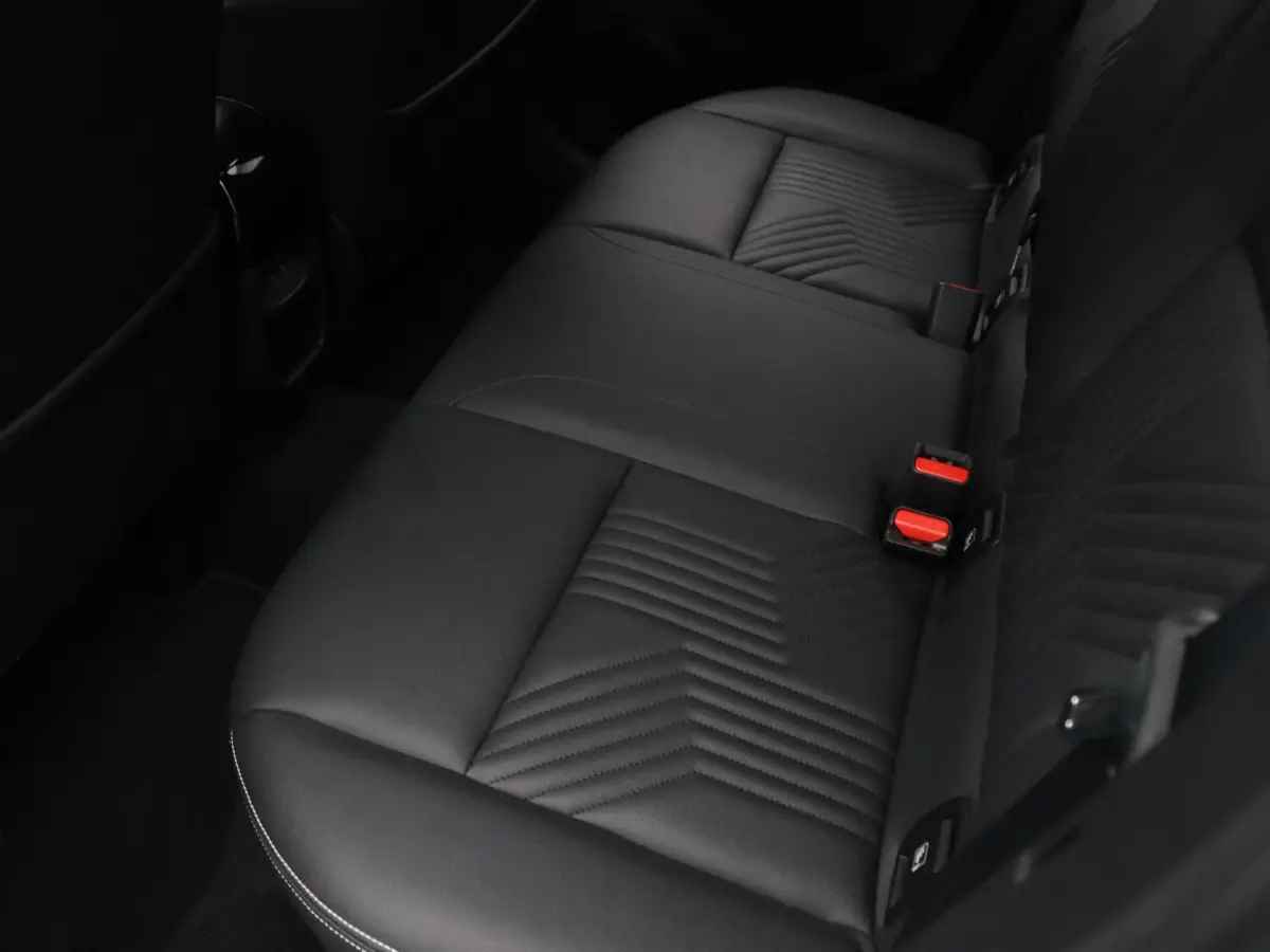 143pk Hybrid Tekna Apple Carplay/Android Auto | Climate