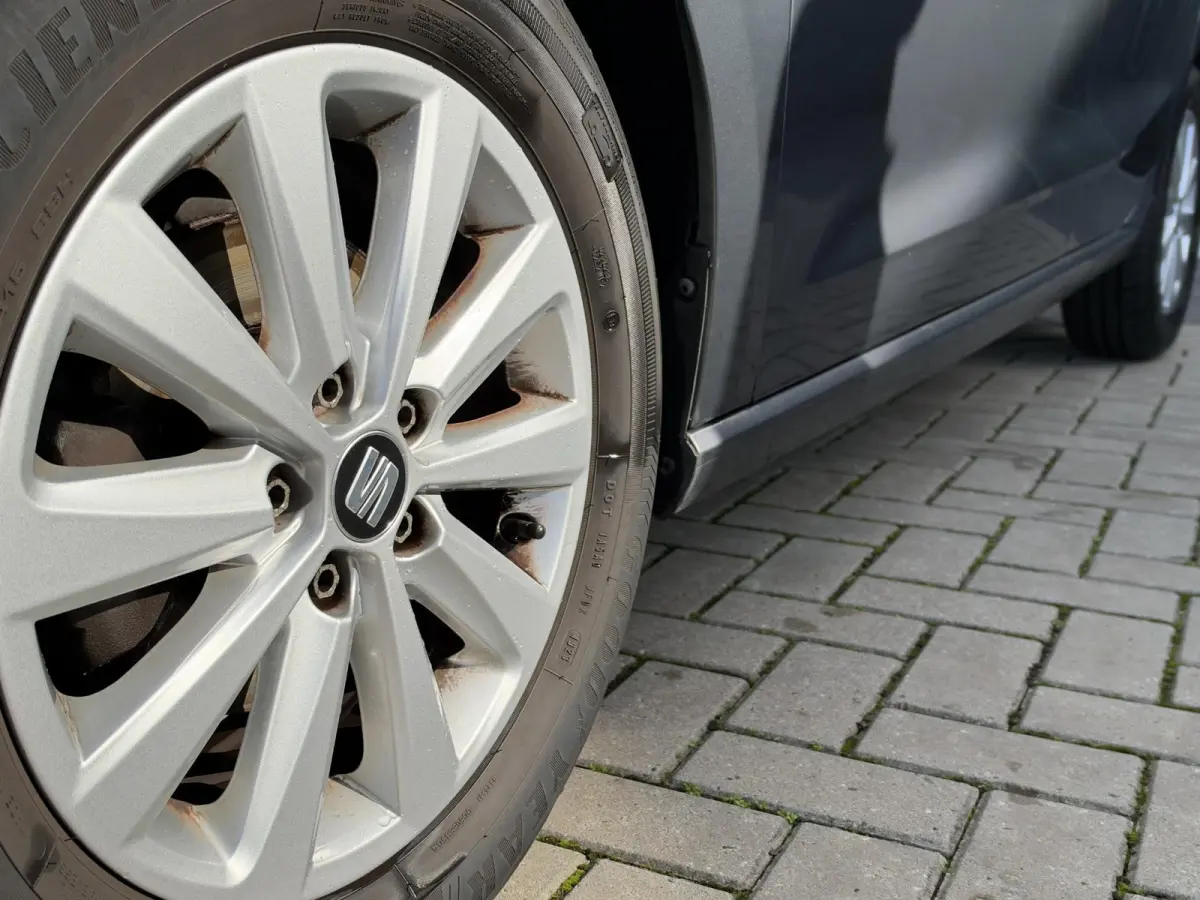 1.0 TSI Business | Cruise Control | Apple CarPlay/Android Auto | Airco | lichtmetalen velgen 17" |