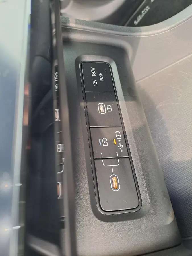 1.6 T-GDI PHEV Comfort Smart | FACELIFT | CAMERA | STOEL-STUURWIELVERWARMING | NAVIGATIE