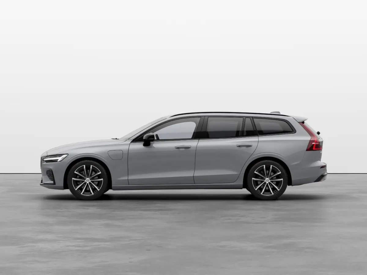2.0 T6 Plug-in hybrid AWD Plus Dark