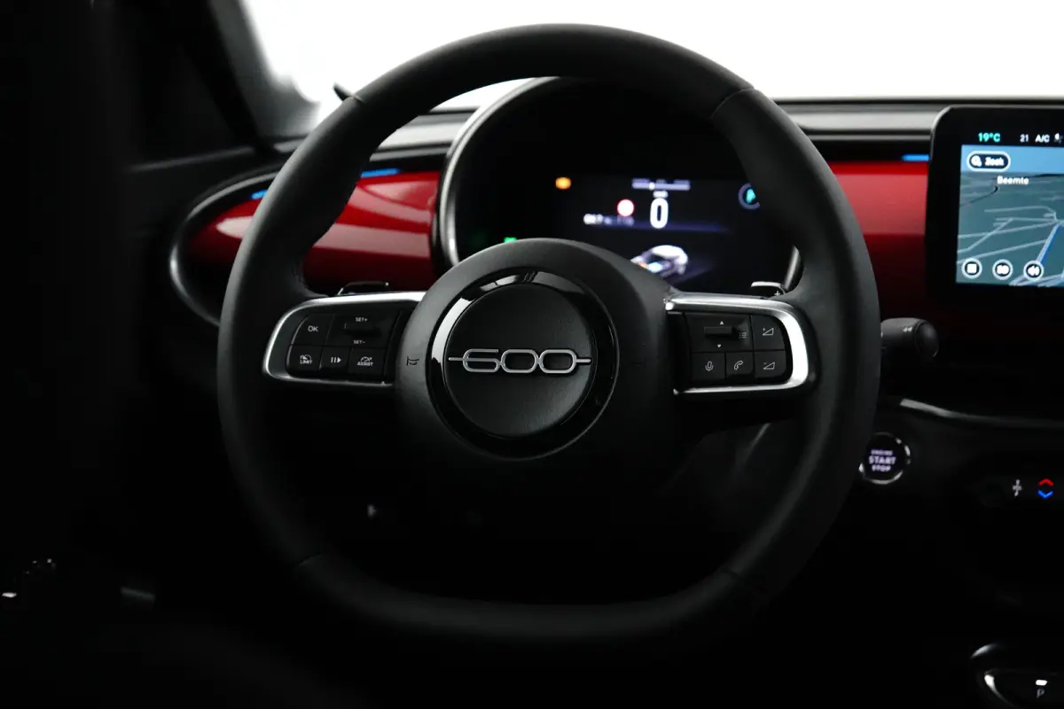 1.2 Hybrid Icon Camera | Carplay | Navigatie | Cruise | Touchscreen | Clima | Lichmetaal! | Bluetooth | | Achteruitrijcamera | Airco (automatisch) | Apple Carplay/Android Auto|telefoonintegr