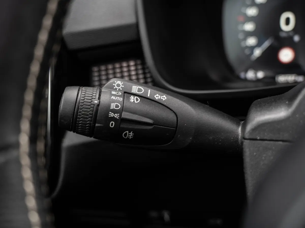 2.0 T4 190PK R-Design | Pano | Surround View | Trekhaak
