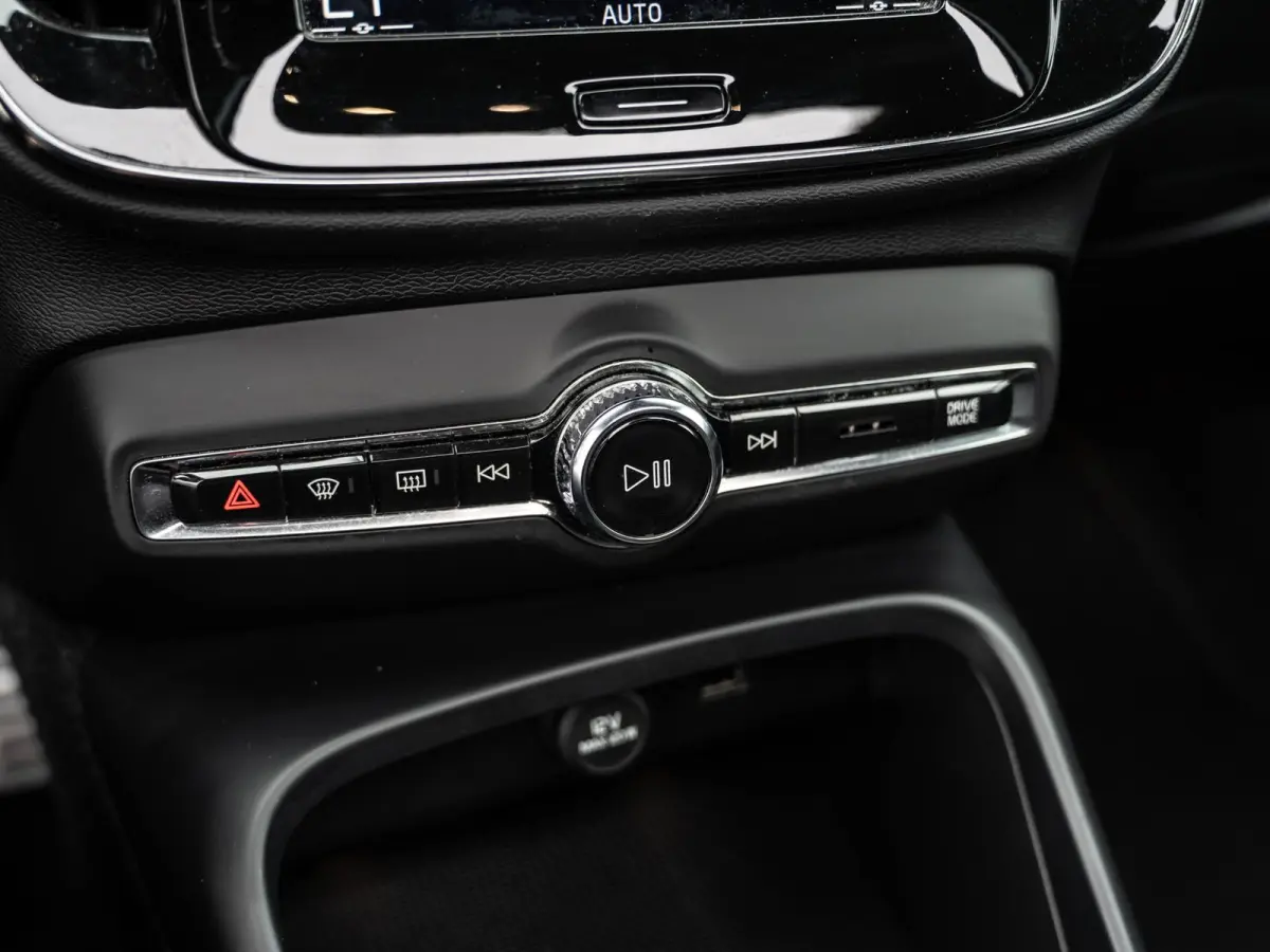 2.0 T4 190PK R-Design | Pano | Surround View | Trekhaak