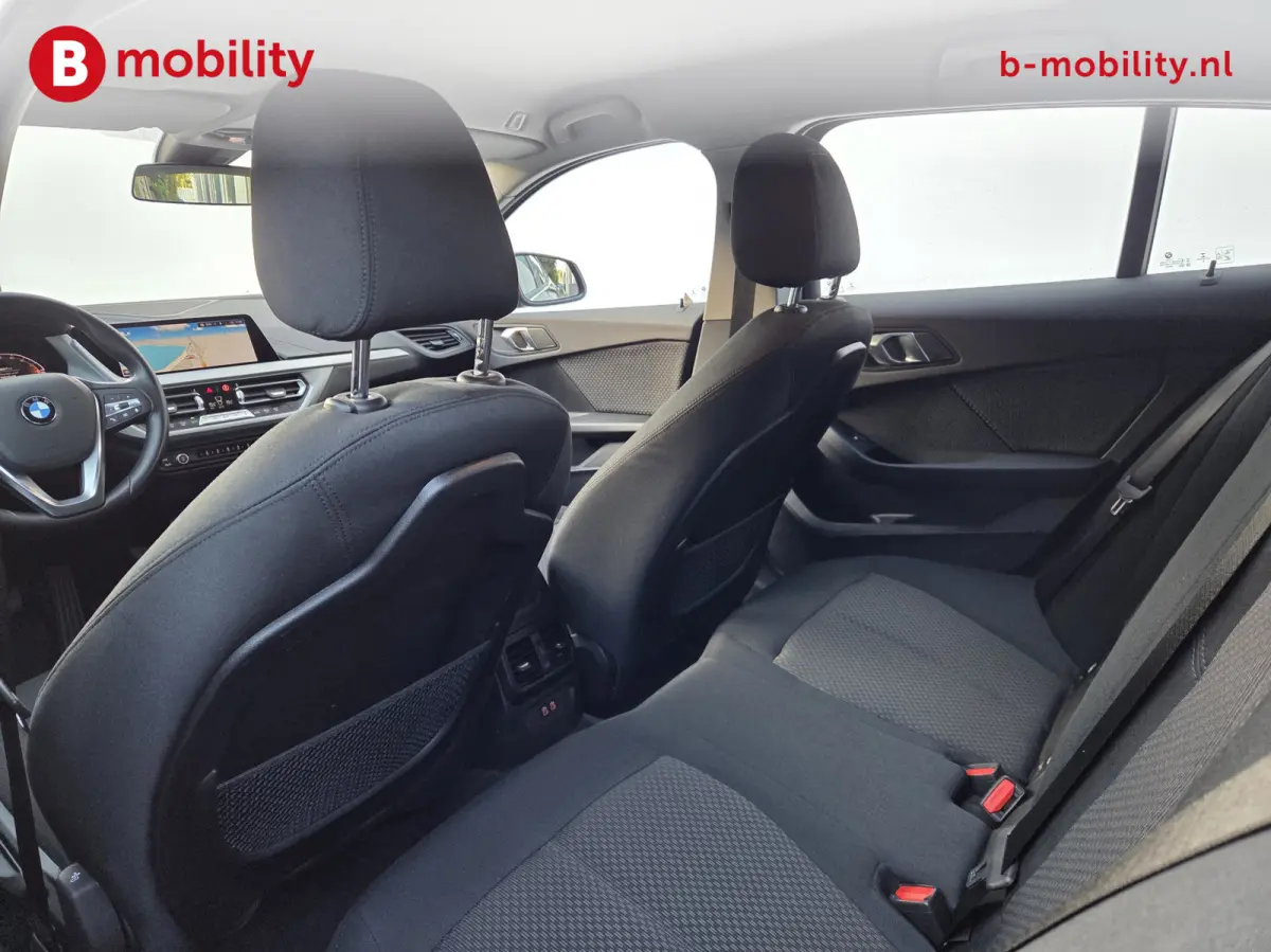 116i Business Edition Automaat Apple CarPlay NL Auto! | Hifi | DAB Audio | Cruise Control | Climate Control