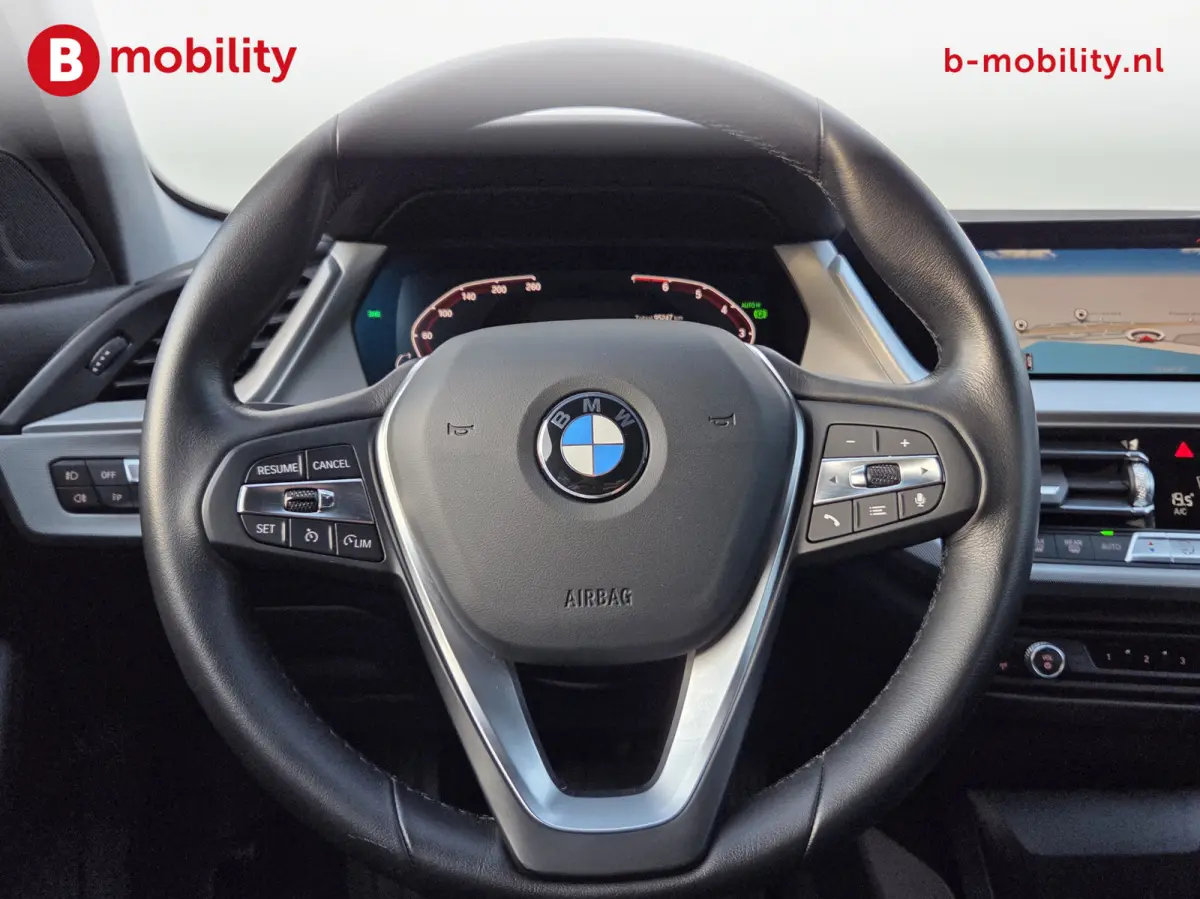 116i Business Edition Automaat Apple CarPlay NL Auto! | Hifi | DAB Audio | Cruise Control | Climate Control