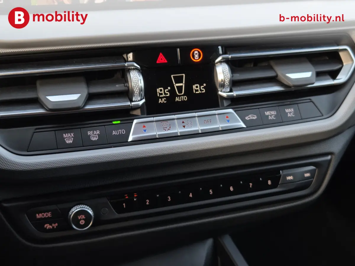 116i Business Edition Automaat Apple CarPlay NL Auto! | Hifi | DAB Audio | Cruise Control | Climate Control