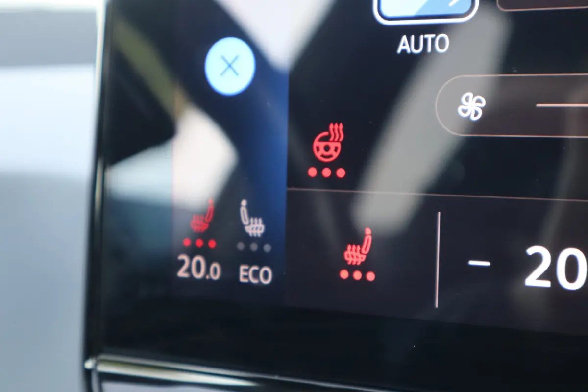 First Plus 58 kWh | Achteruitrijcamera | Apple Carplay/Android Auto|telefoonintegratie premium | Extra getint glas