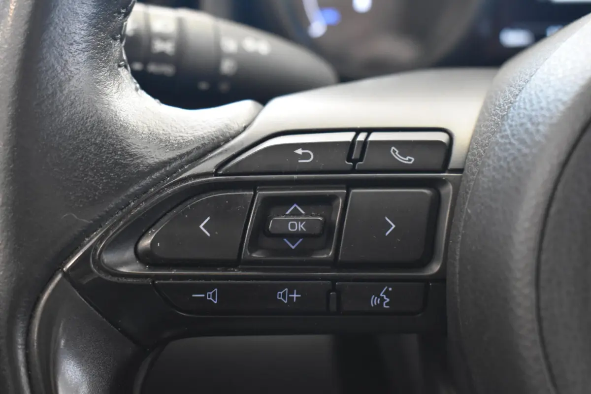 1.5 Hybrid Active 100% Onderhouden | Carplay Navigatie | Camera | 12 mnd BOVAG garantie | Whatsapp 06-53188999