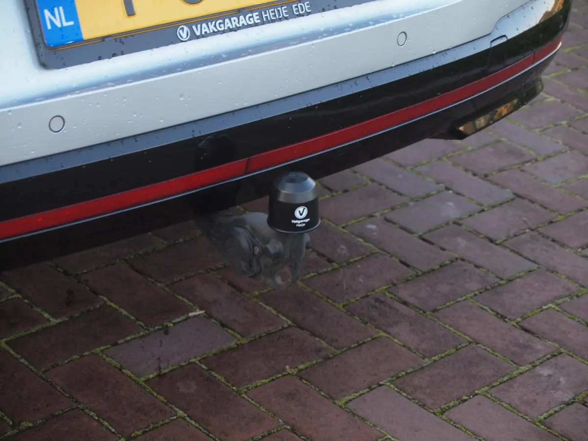 iV 80 RS | Panoramadak | Trekhaak | Canton | Head-Up Display | Camera | RS-stoelen | NL-Auto |