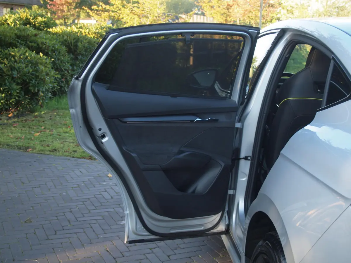 iV 80 RS | Panoramadak | Trekhaak | Canton | Head-Up Display | Camera | RS-stoelen | NL-Auto |