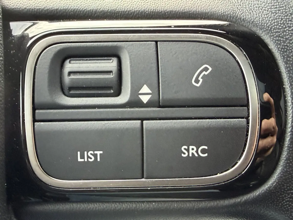 225pk Plug-in Hybrid Shine (Elektrisch Schuifdak - Trekhaak - Leder incl verwarming/massage/geheugen - Elektrische Klep - 360gr Camera - Adaptieve Cruise Controle)