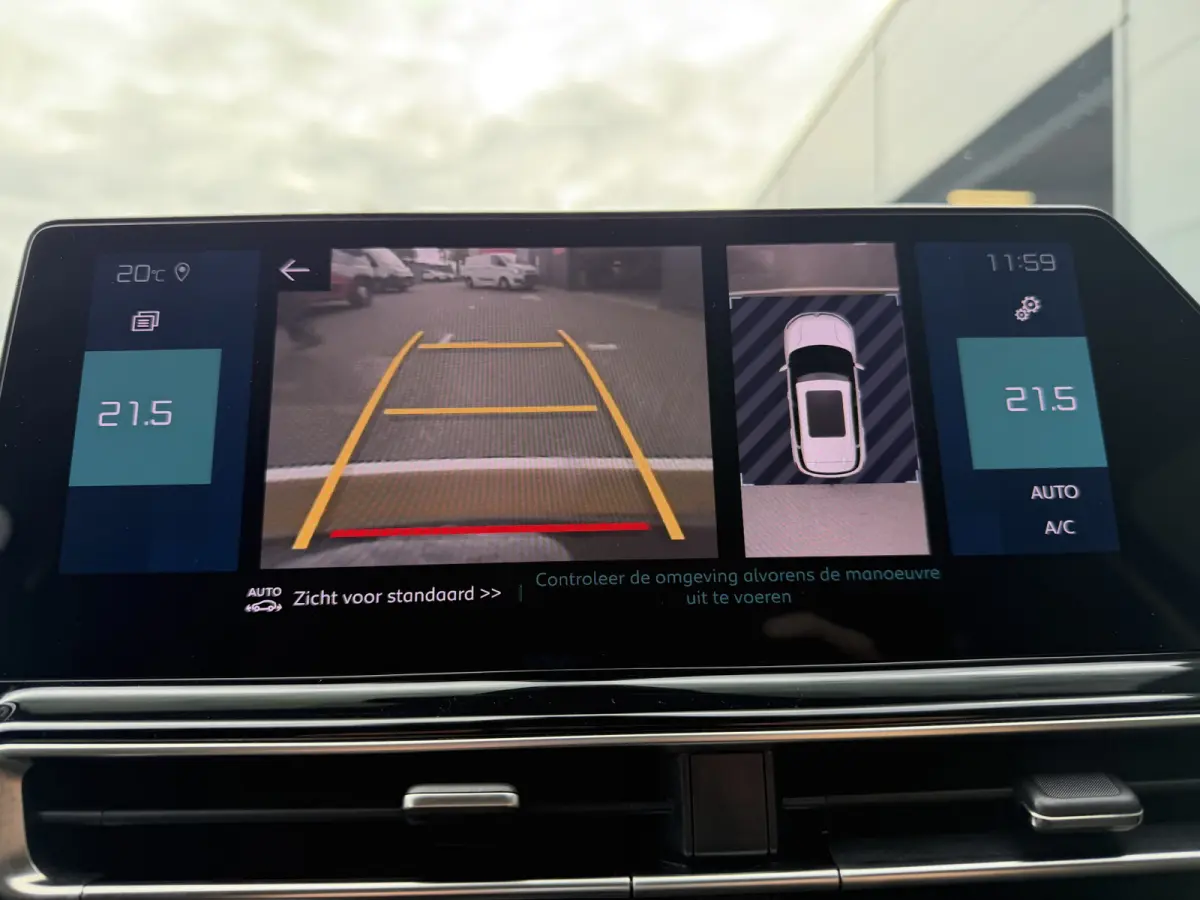 225pk Plug-in Hybrid Shine (Elektrisch Schuifdak - Trekhaak - Leder incl verwarming/massage/geheugen - Elektrische Klep - 360gr Camera - Adaptieve Cruise Controle)