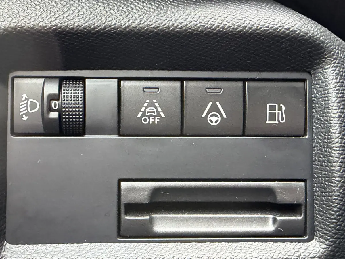 225pk Plug-in Hybrid Shine (Elektrisch Schuifdak - Trekhaak - Leder incl verwarming/massage/geheugen - Elektrische Klep - 360gr Camera - Adaptieve Cruise Controle)