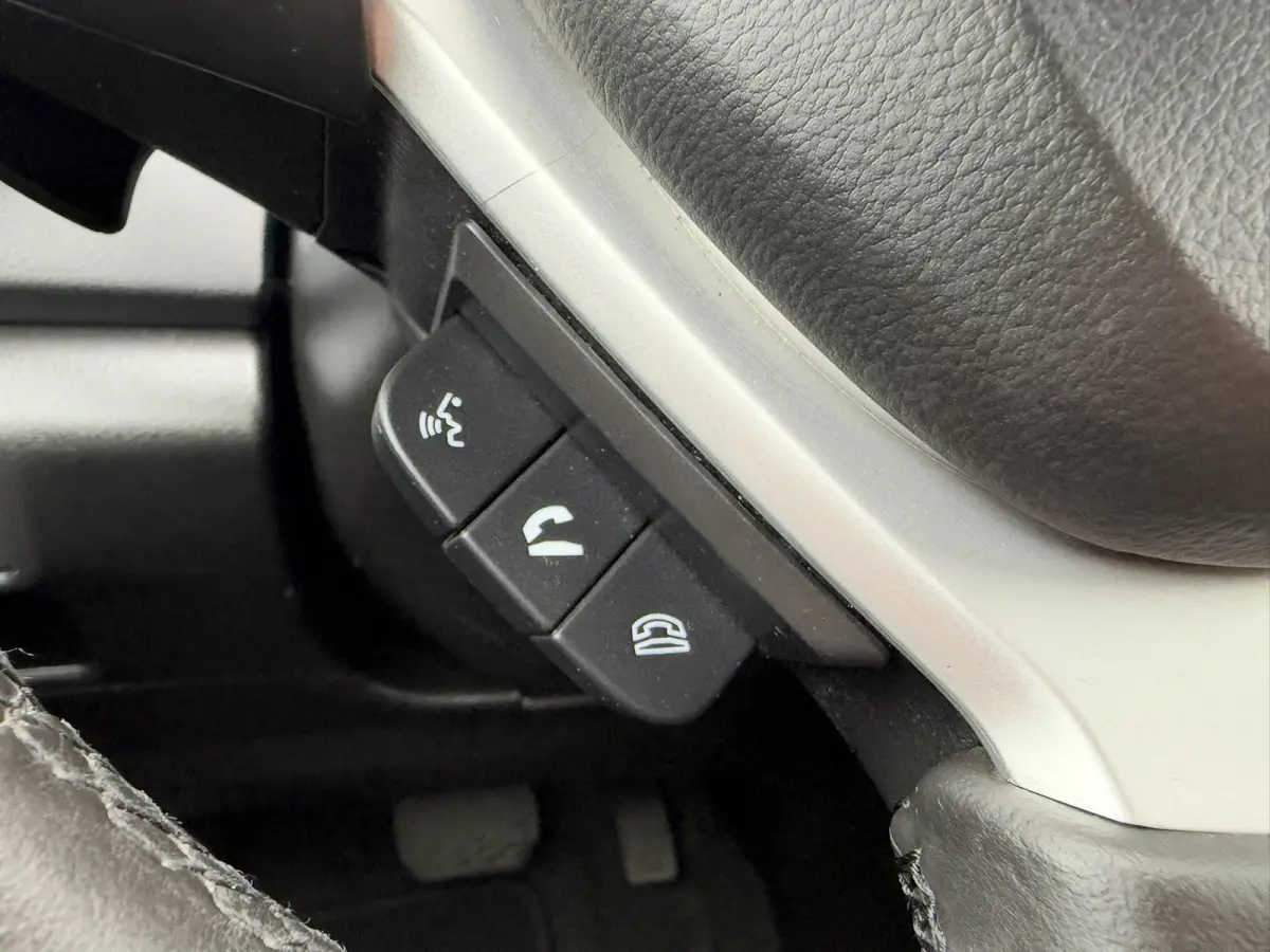 1.0 Boosterjet Select | Automaat | Navigatie | Camera