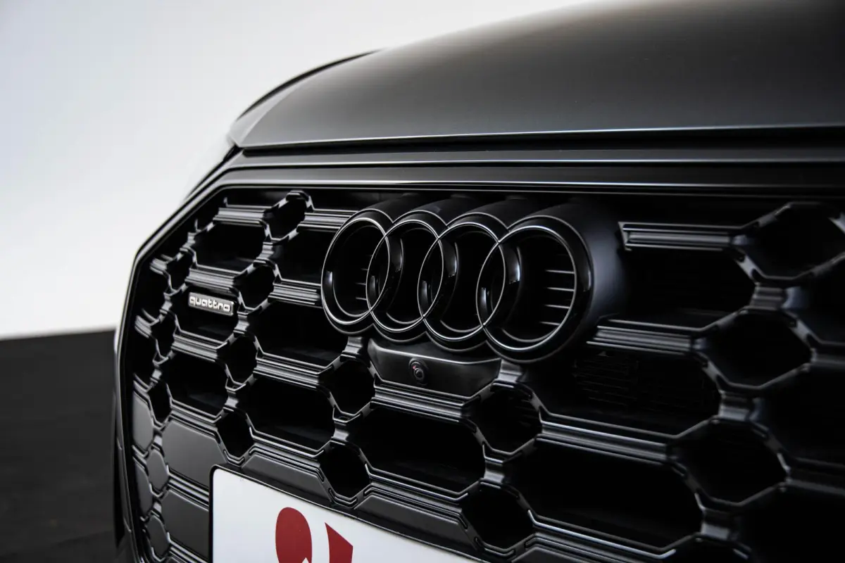 55 TFSI e S edition Competition Panoramadak - Adaptieve Cruise Control - B&O - Head up - Adaptive air suspension  - Achterklep automatisch - Achterbank plus - Elektrisch verstelbare/verwarmd
