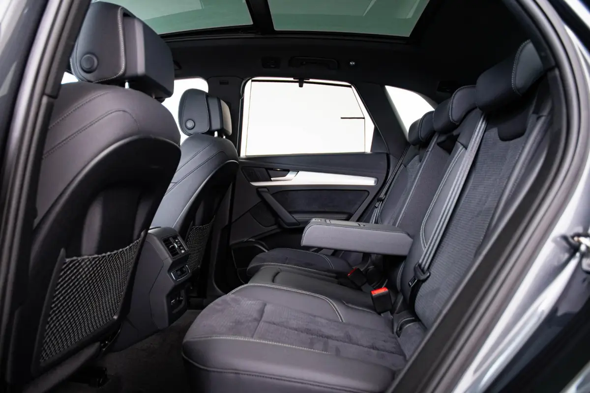 55 TFSI e S edition Competition Panoramadak - Adaptieve Cruise Control - B&O - Head up - Adaptive air suspension  - Achterklep automatisch - Achterbank plus - Elektrisch verstelbare/verwarmd