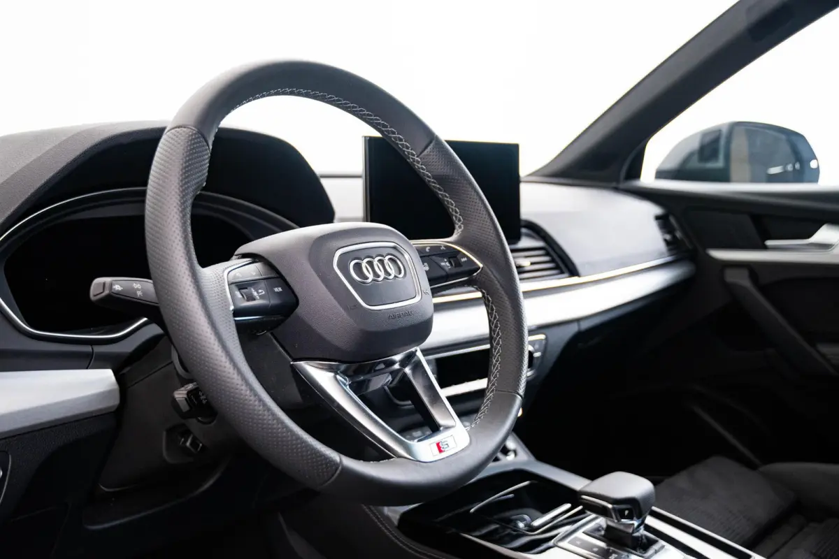 55 TFSI e S edition Competition Panoramadak - Adaptieve Cruise Control - B&O - Head up - Adaptive air suspension  - Achterklep automatisch - Achterbank plus - Elektrisch verstelbare/verwarmd