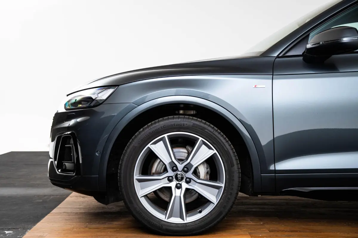 55 TFSI e S edition Competition Panoramadak - Adaptieve Cruise Control - B&O - Head up - Adaptive air suspension  - Achterklep automatisch - Achterbank plus - Elektrisch verstelbare/verwarmd