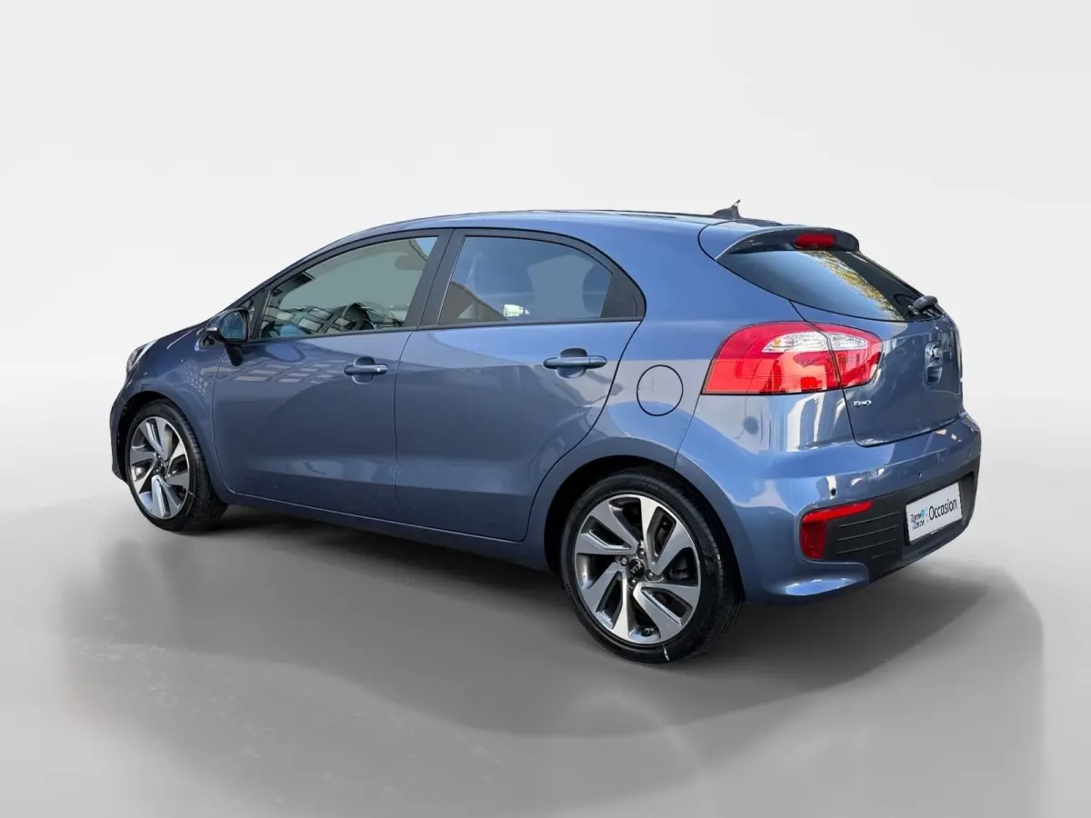 1.2 CVVT ExecutiveLine | NAVI | CAMERA | STUUR & STOELVERWARMING | 17'' LMV | CLIMATE & CRUISE CONTROLE | ETC..