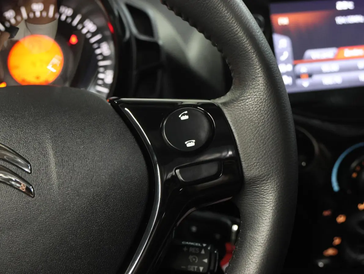 72pk Airscape Urban Ride | 1ste eigenaar | Vouwdak/Cabrio | AppleCarplay/AndroidAuto | Airco | Camera | Bluetooth | LED | Start/Stop Systeem | Buitenspiegels elektrisch verstel -en verwarmba