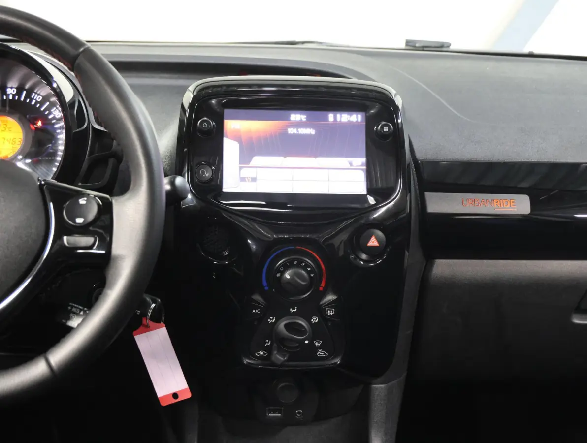 72pk Airscape Urban Ride | 1ste eigenaar | Vouwdak/Cabrio | AppleCarplay/AndroidAuto | Airco | Camera | Bluetooth | LED | Start/Stop Systeem | Buitenspiegels elektrisch verstel -en verwarmba