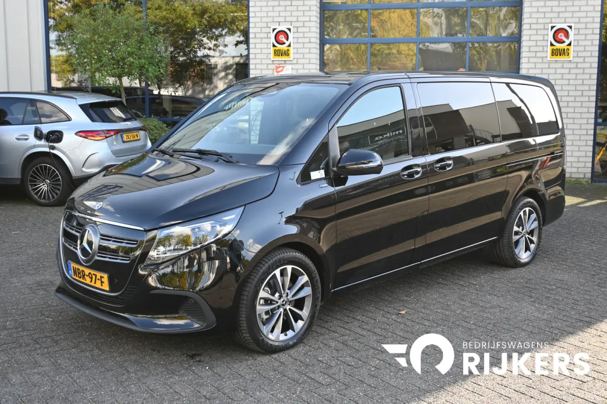 300 L2 Avantgarde 90 kWh Excl BTW, Luchtvering, Distronic