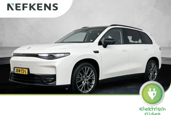 Design 69.9 kWh 218pk | 420km WLTP Actieradius | Navigatie | Panoramadak | 360° Camera | Stoel- en stuurverwarming | Lederen elektrisch verstelbare en geventileerde stoelen | Elektrische ac