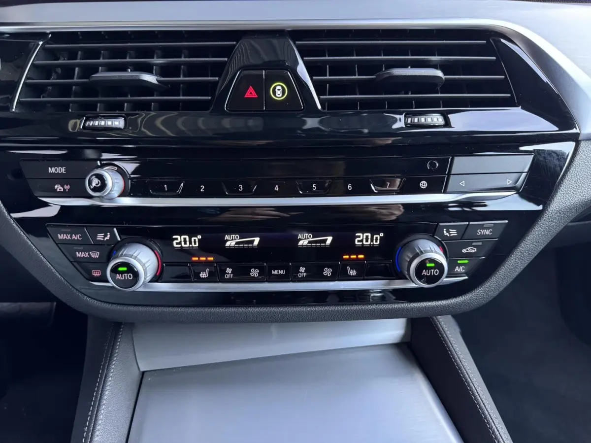 540i Touring xDrive M Sport NL AUTO|PANO|LASER|COMFORTSTOEL