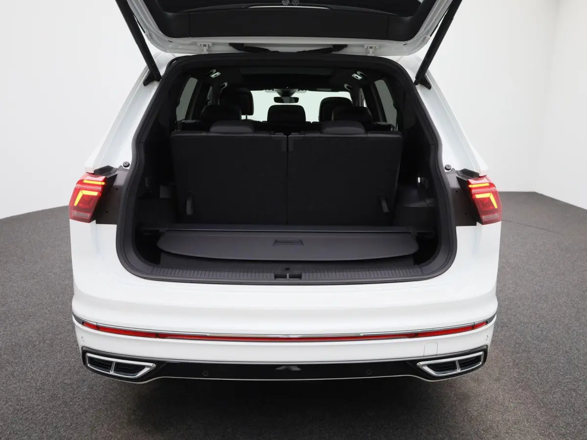 2.0 TSI 4Motion Highline 7p. | Automaat | Apple Carplay / Android Auto | Panoramadak | Head-up Display | Stoelverwarming / Stoelventilatie | Achteruitrijcamera | Parkeersensoren | Trekhaak |