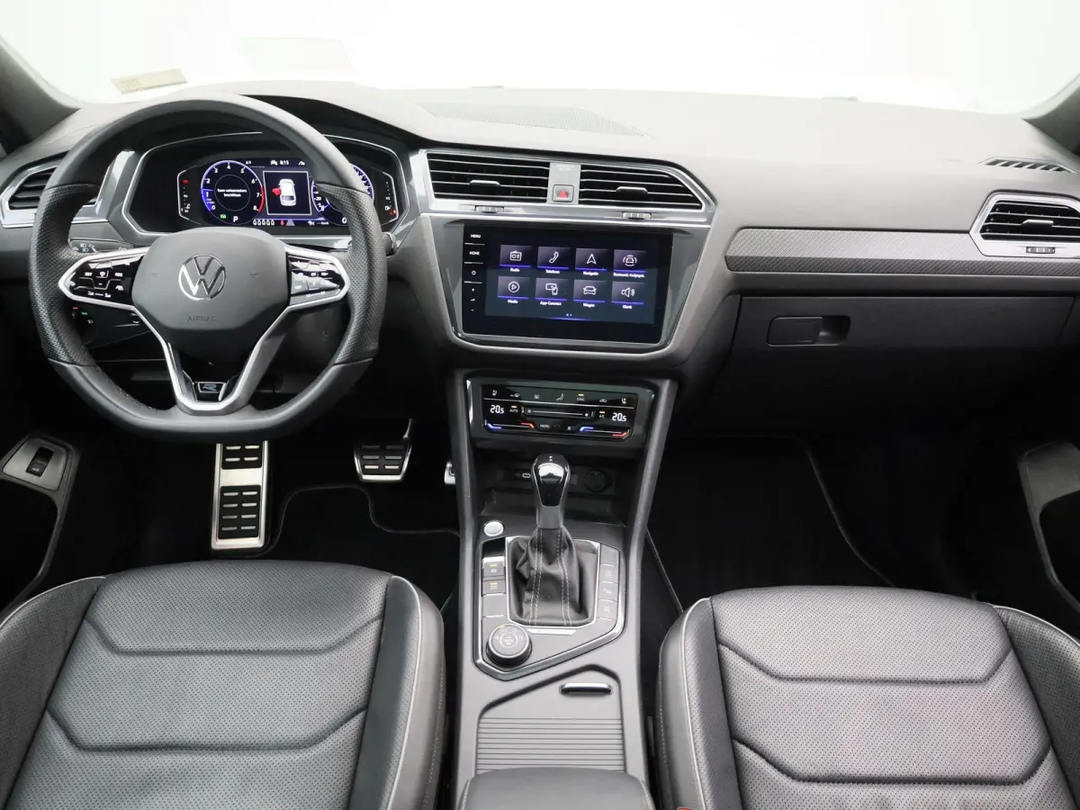 2.0 TSI 4Motion Highline 7p. | Automaat | Apple Carplay / Android Auto | Panoramadak | Head-up Display | Stoelverwarming / Stoelventilatie | Achteruitrijcamera | Parkeersensoren | Trekhaak |