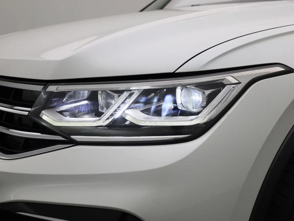 2.0 TSI 4Motion Highline 7p. | Automaat | Apple Carplay / Android Auto | Panoramadak | Head-up Display | Stoelverwarming / Stoelventilatie | Achteruitrijcamera | Parkeersensoren | Trekhaak |