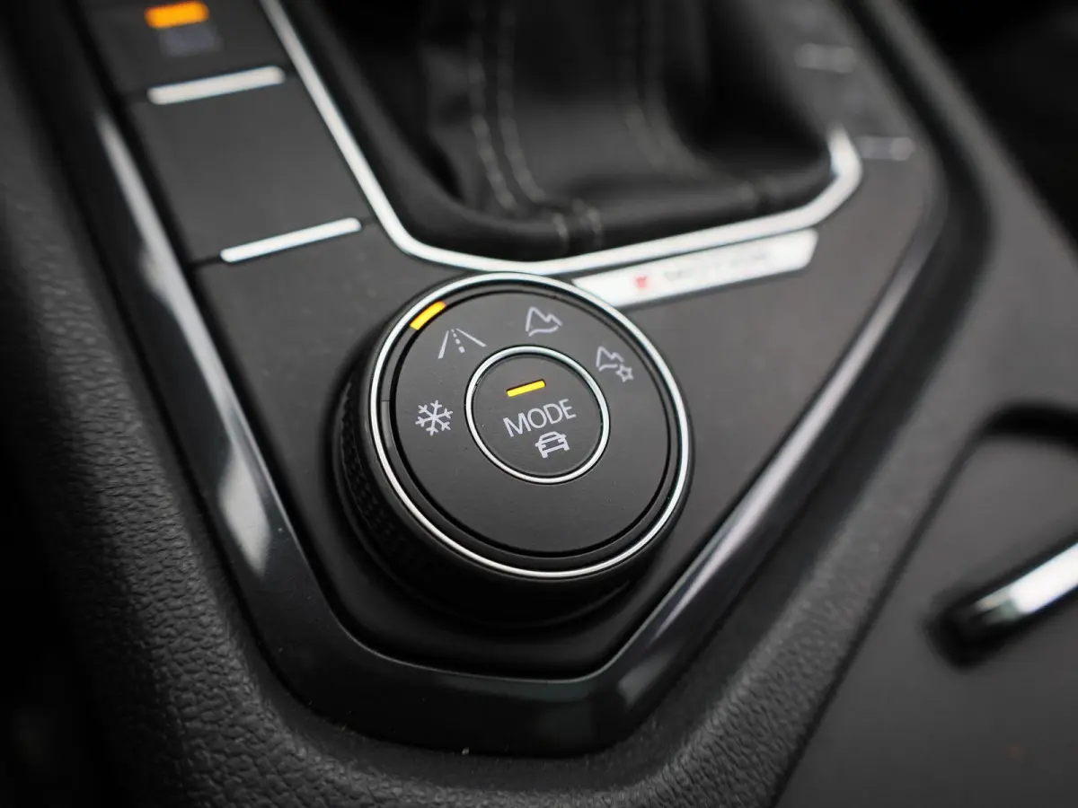 2.0 TSI 4Motion Highline 7p. | Automaat | Apple Carplay / Android Auto | Panoramadak | Head-up Display | Stoelverwarming / Stoelventilatie | Achteruitrijcamera | Parkeersensoren | Trekhaak |