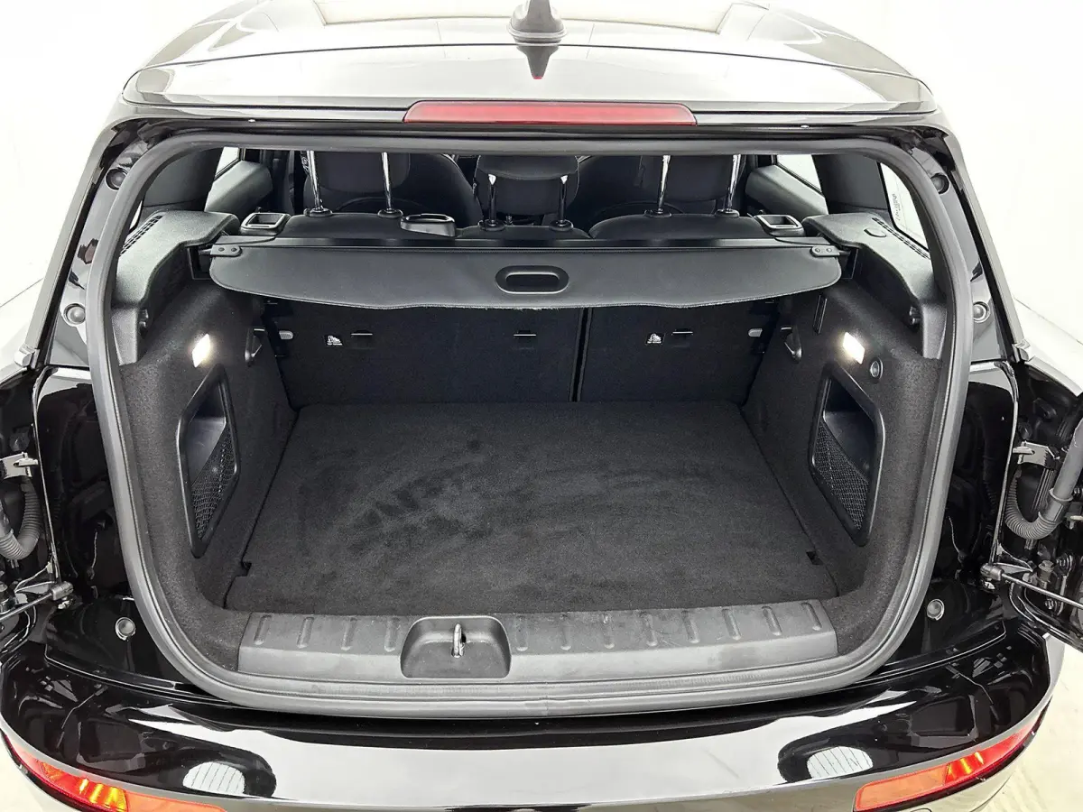 136pk Cooper Business | 1ste eigenaar | Parkeersensoren | Climate | Navigatie | Armsteun | 17"LMV