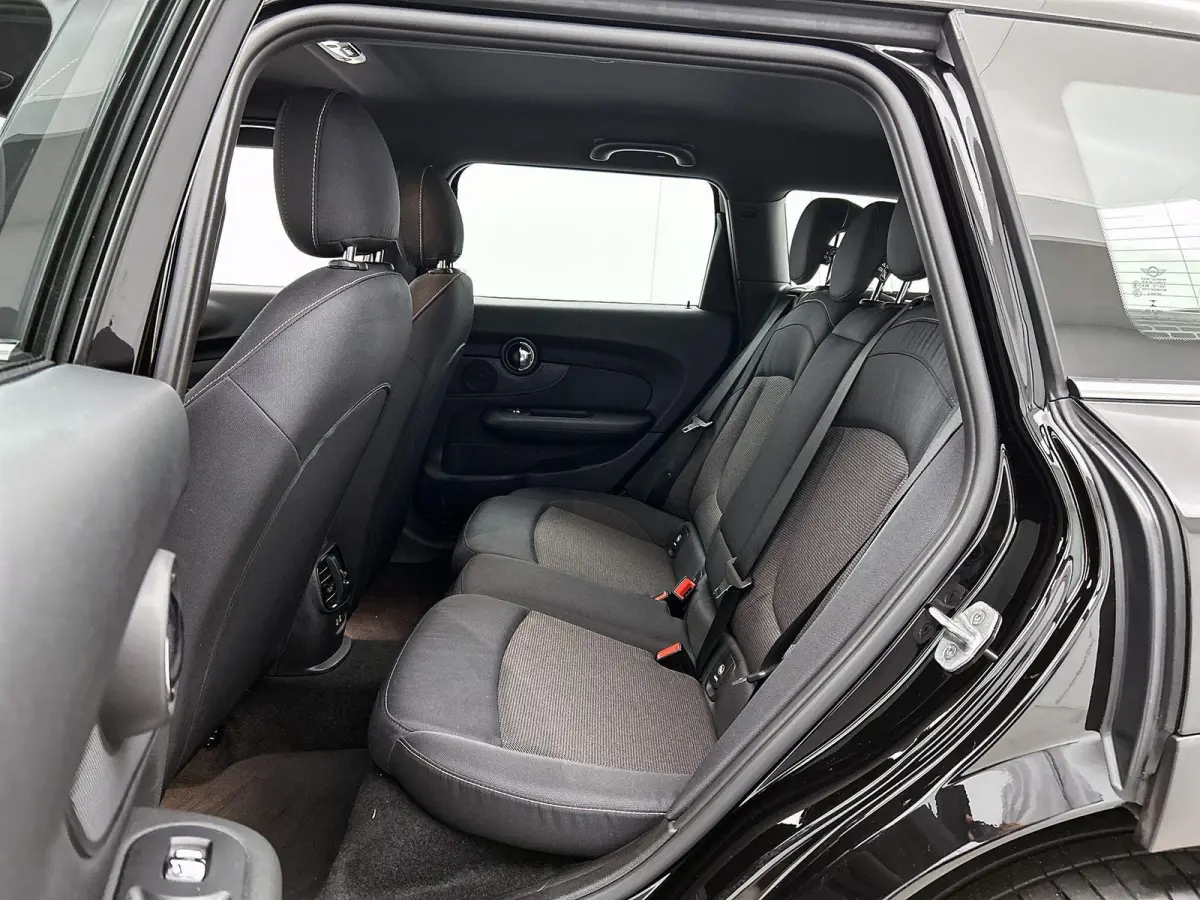 136pk Cooper Business | 1ste eigenaar | Parkeersensoren | Climate | Navigatie | Armsteun | 17"LMV