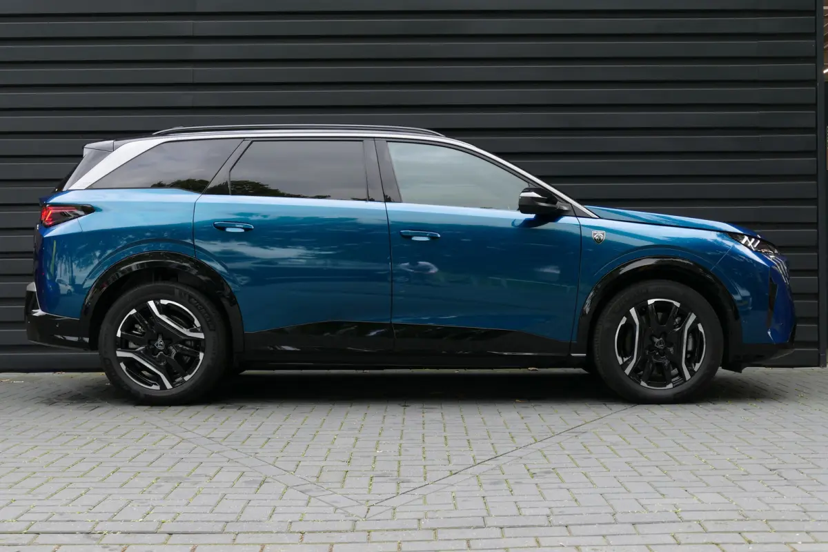 73KWH 210PK 7-ZITS GT AVANTAGE / CAMERA V+A / STOEL-STUURVERWARMING / 100% SOH / 8 JAAR GARANTIE / ELEKTR.ACHTERKLEP / FULL-LED / KEYLESS / NAV / CLIMA / PDC / BLUETOOTH / ADAPT. CRUISECONTR